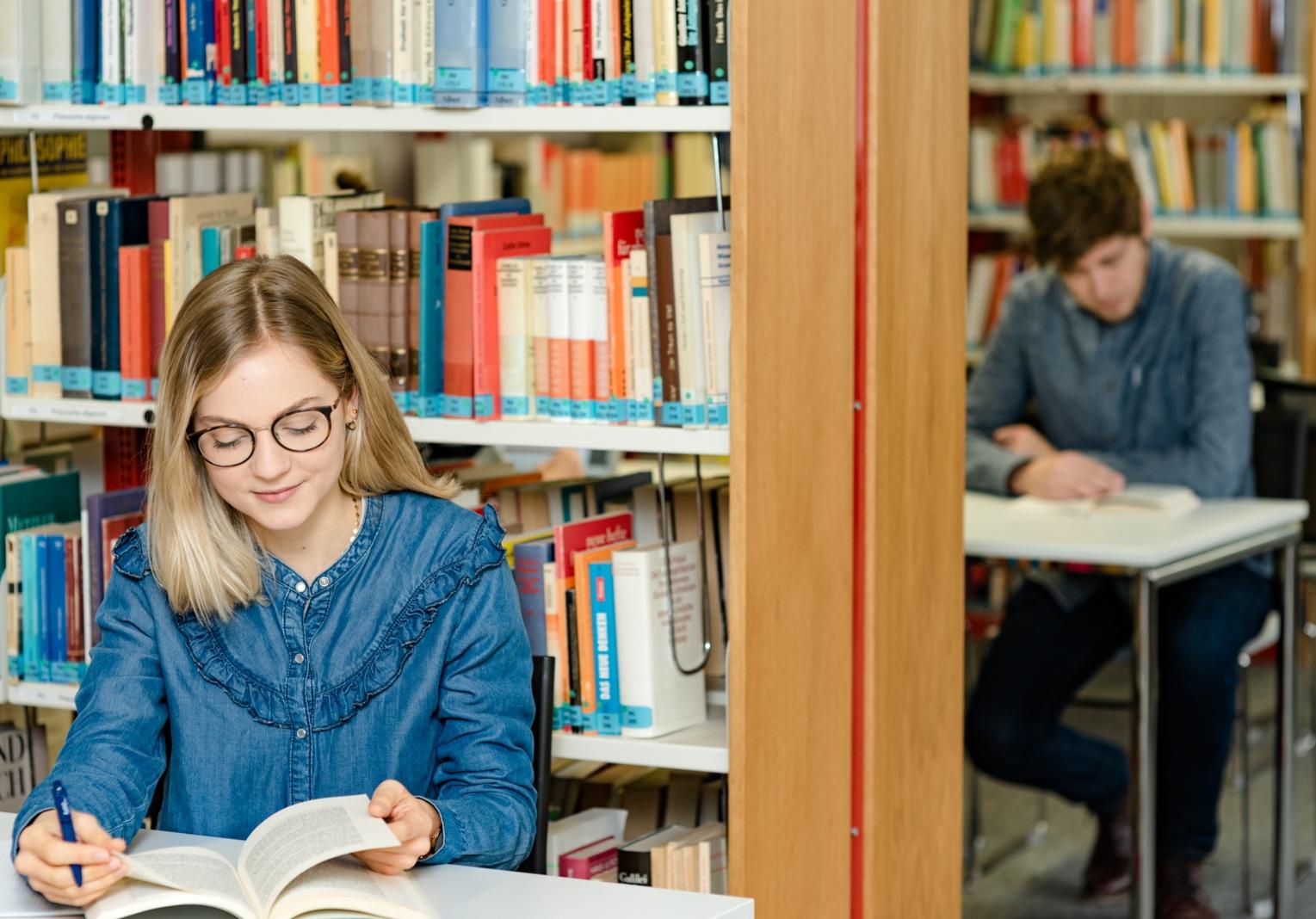 Katholische Hochschule Nordrhein-Westfalen / Hochschulbibliothek