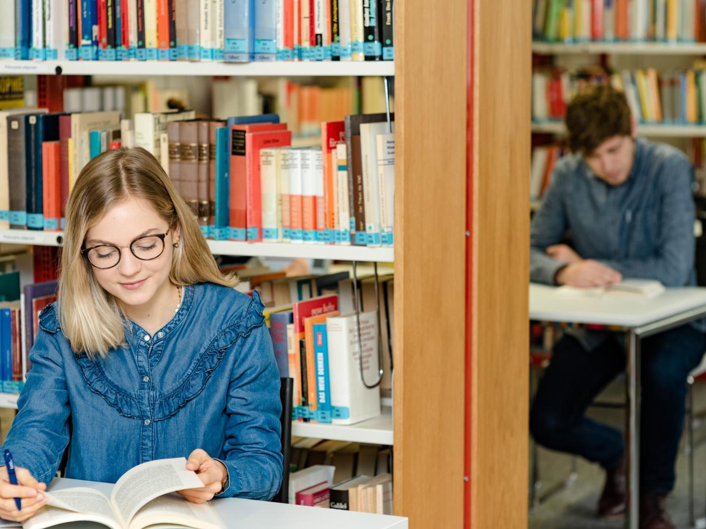 Katholische Hochschule Nordrhein-Westfalen / Hochschulbibliothek