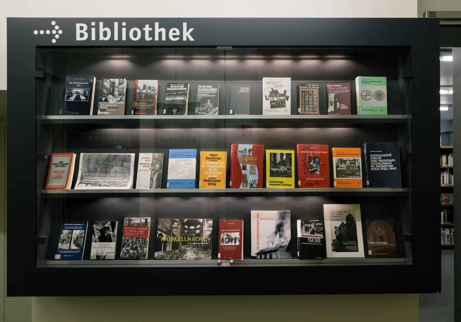 Bibliothek des NS-Dokumentationszentrums der Stadt Köln
