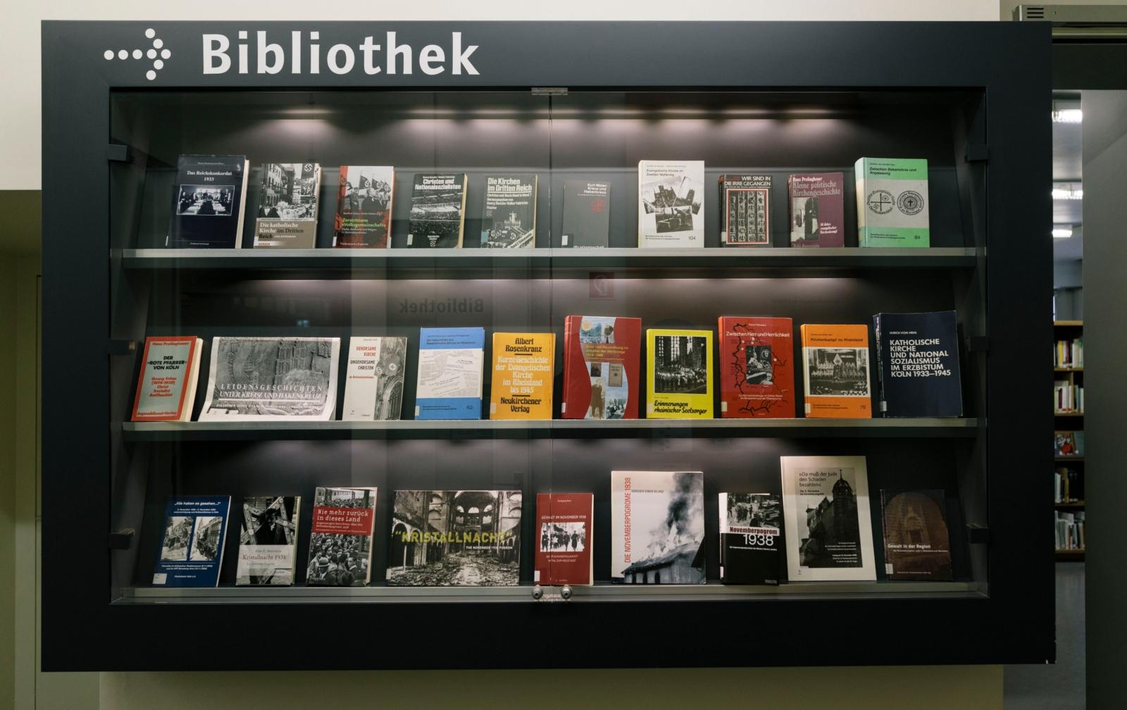 Bibliothek des NS-Dokumentationszentrums der Stadt Köln