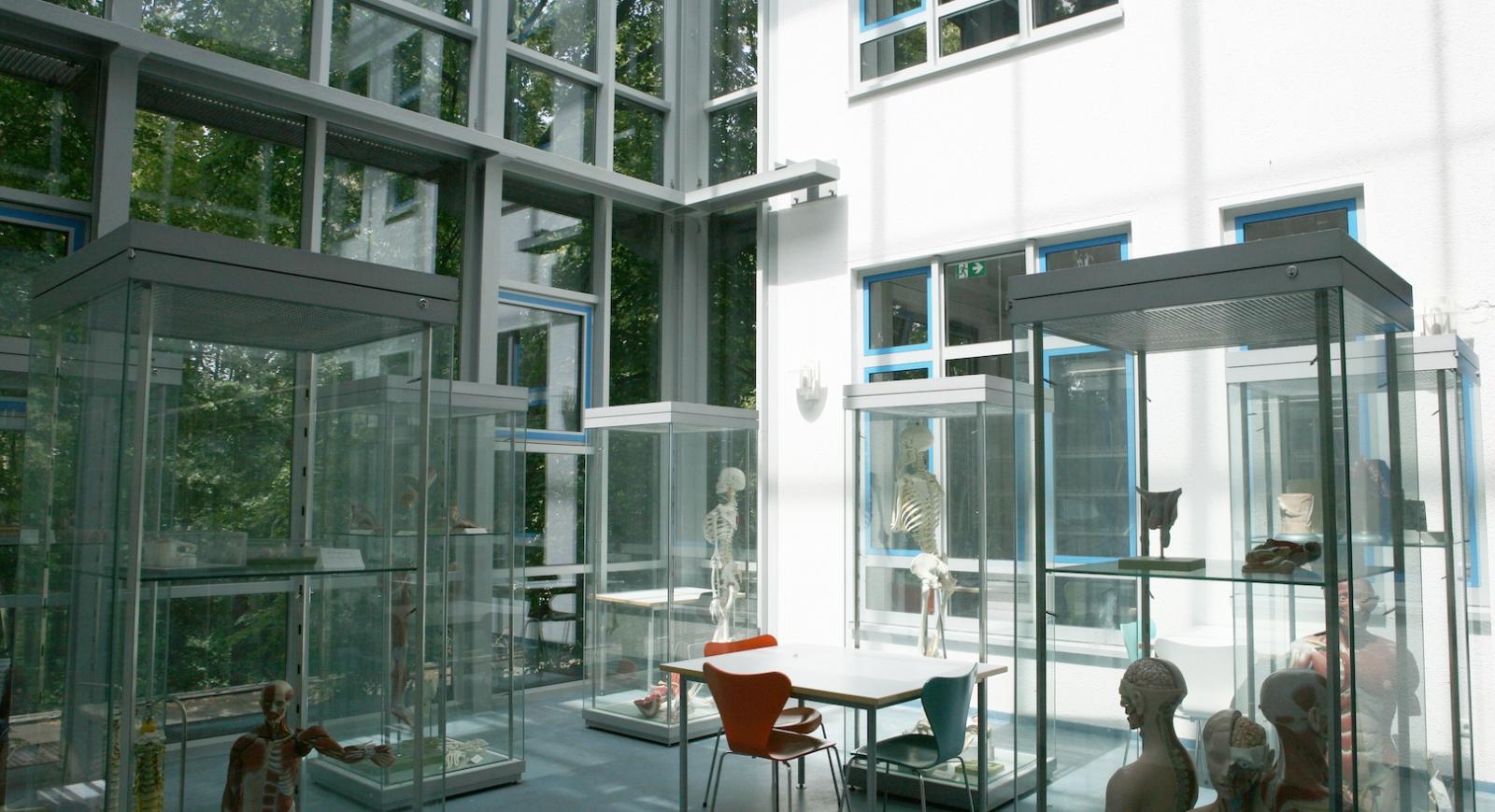 Zentralbibliothek der Sportwissenschaften der Deutschen Sporthochschule Köln