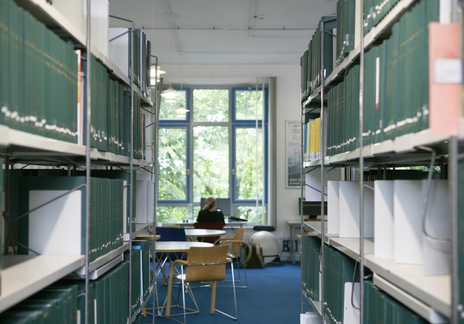 Zentralbibliothek der Sportwissenschaften der Deutschen Sporthochschule Köln